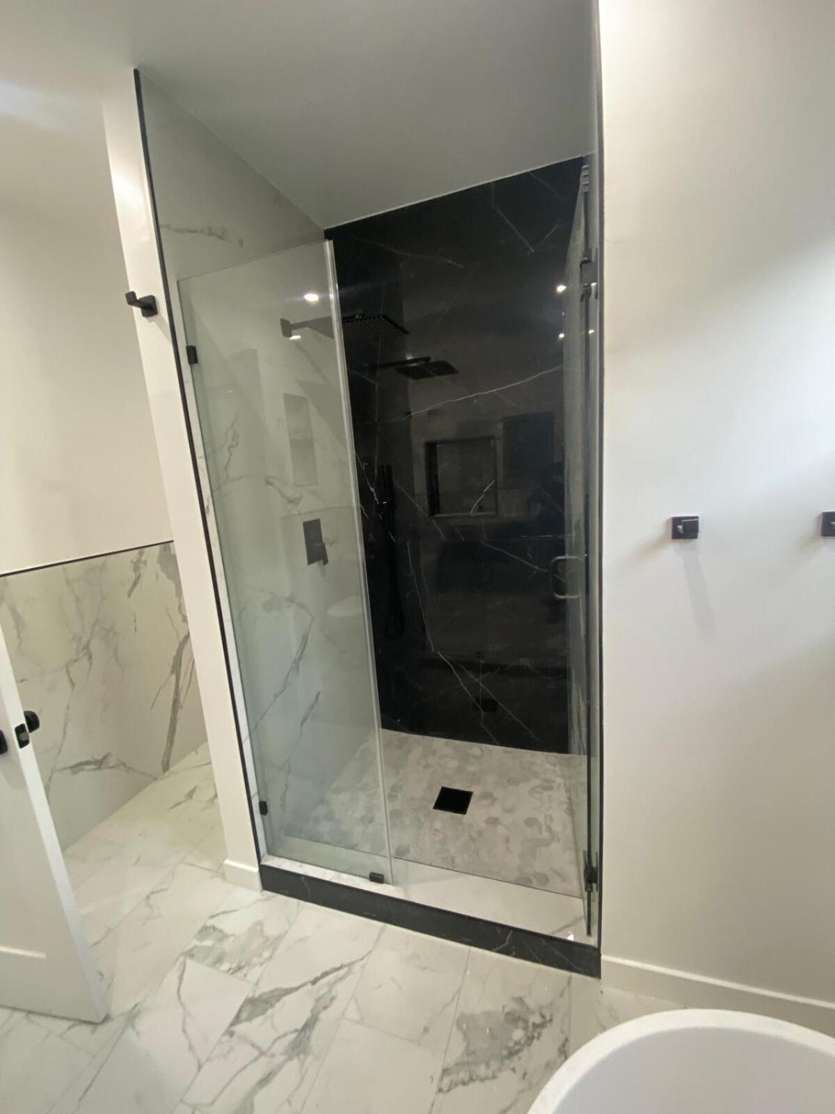 Villa Charming West Adams Retreat! *